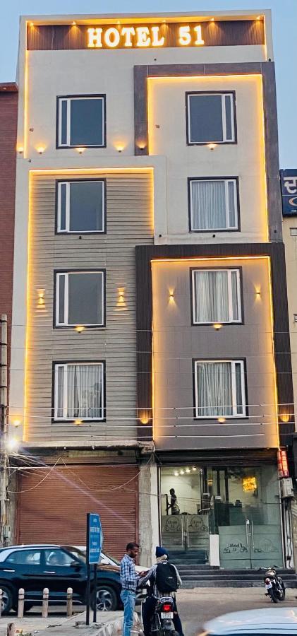 אמריצר Hotel 51 מראה חיצוני תמונה