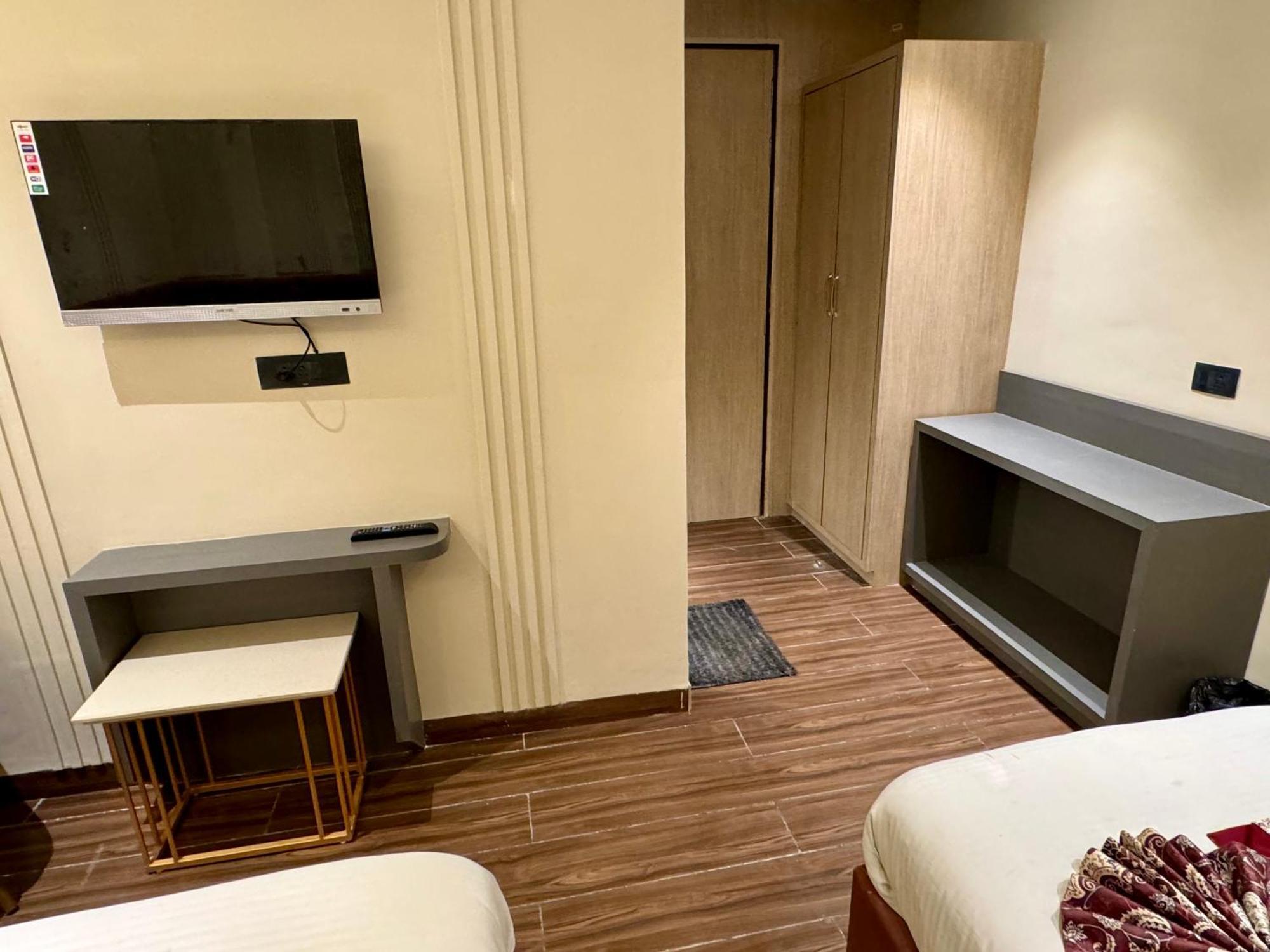 אמריצר Hotel 51 מראה חיצוני תמונה