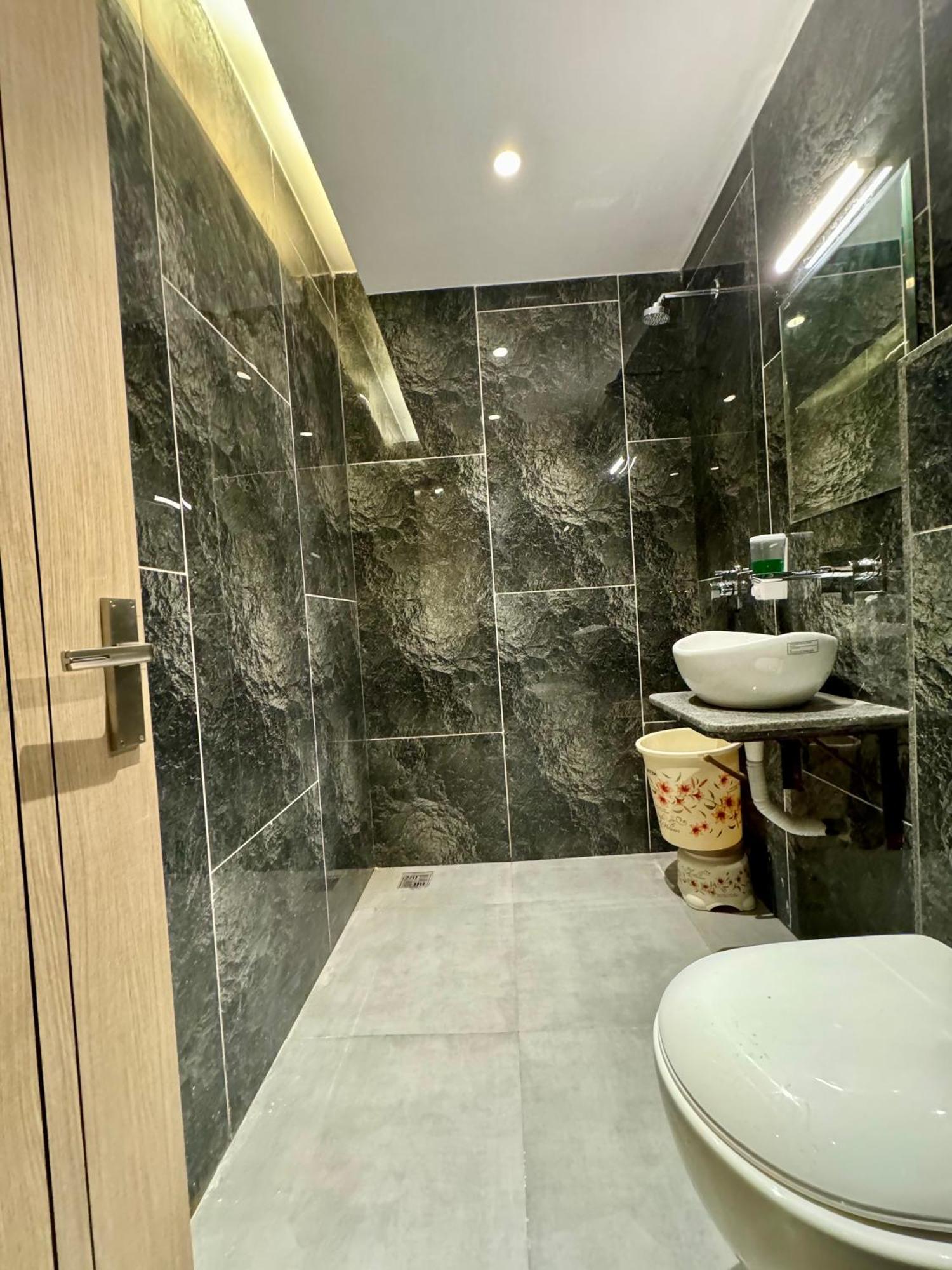 אמריצר Hotel 51 מראה חיצוני תמונה