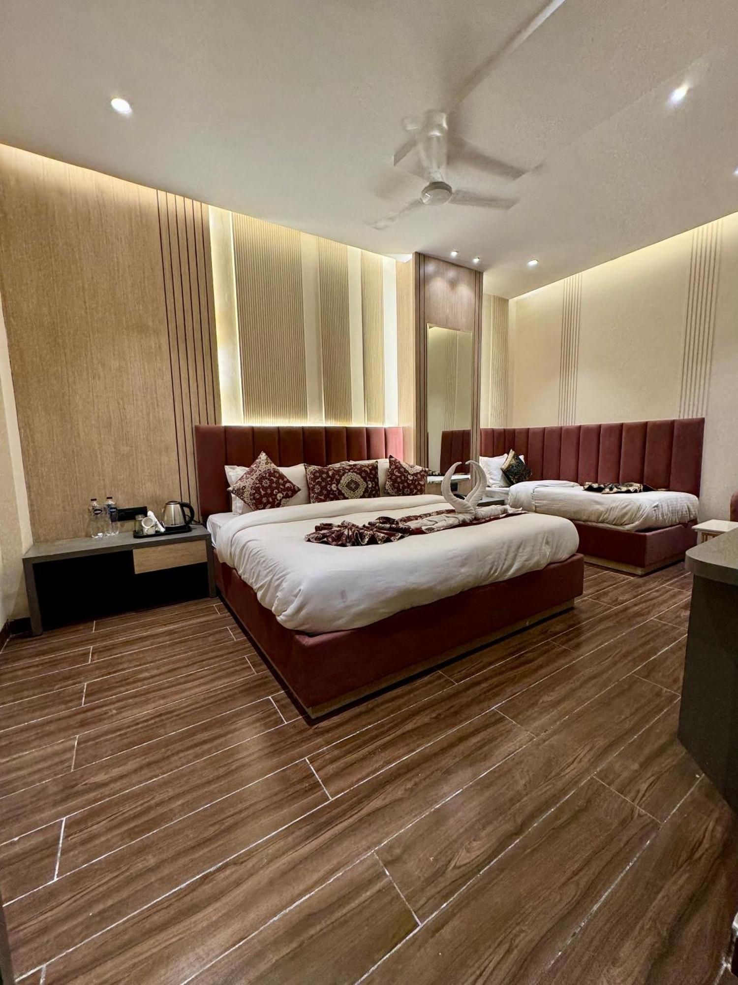 אמריצר Hotel 51 מראה חיצוני תמונה